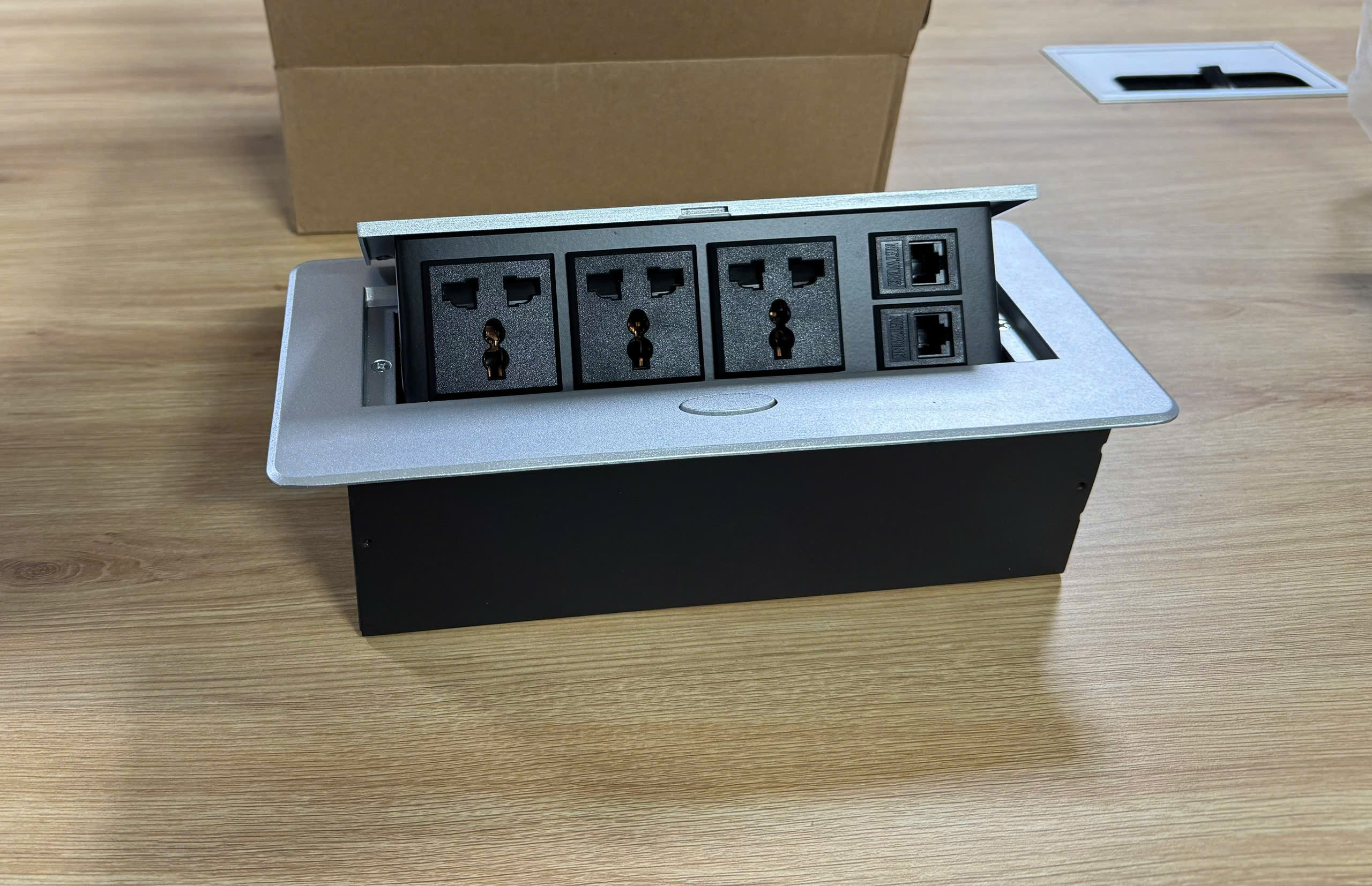 z6307619403148_6608ebf99185a6da2e4385a78cc333f8